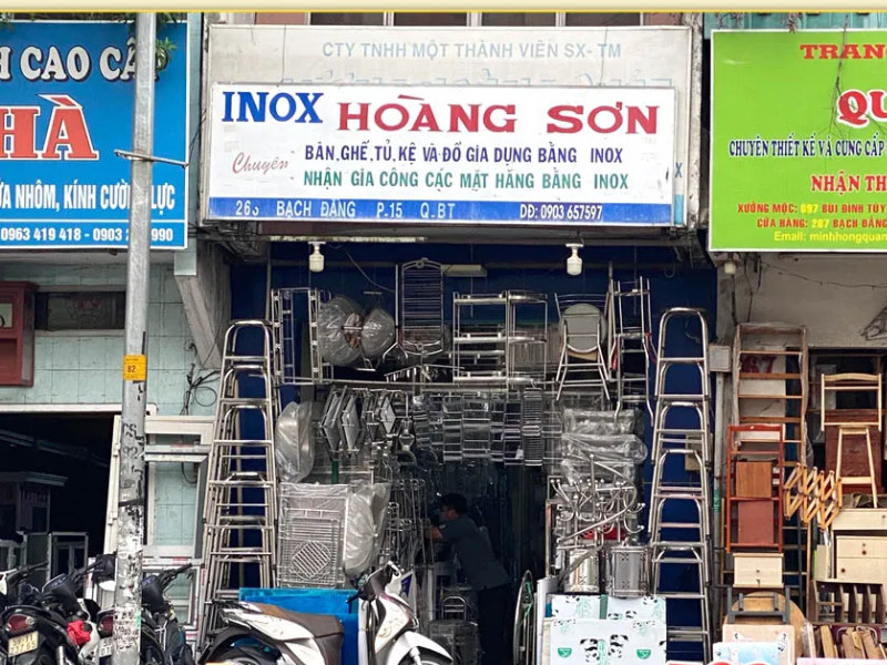 Ảnh cửa hàng inox Hoàng Sơn