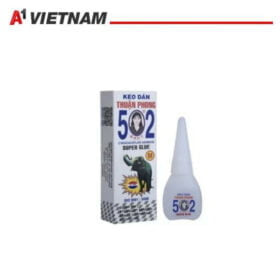 Chai keo 502 thông dụng, dùng dán sắt và nhiều vật liệu khác.