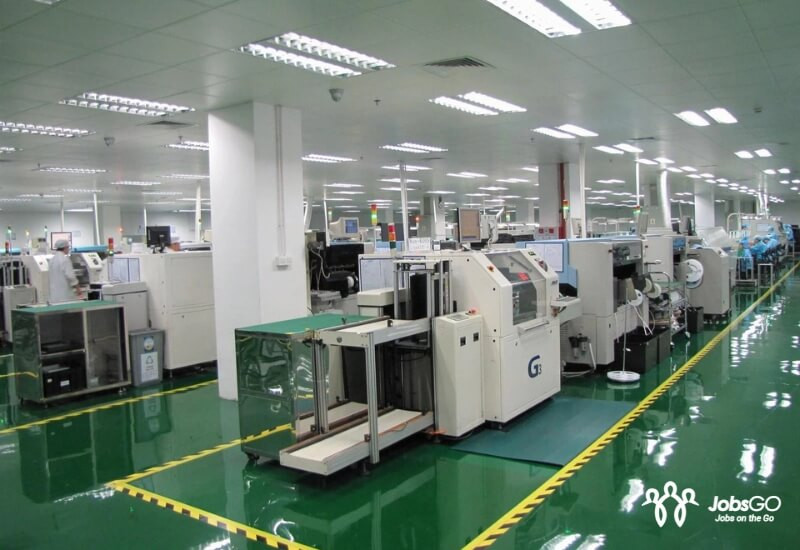 Các thiết bị chính yếu trong hệ thống sản xuất SMT tại nhà máy