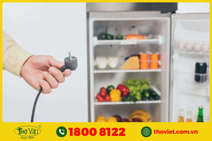 Mở cửa tủ lạnh quá lâu hoặc đặt đồ nóng vào thường xuyên có thể ảnh hưởng đến block.