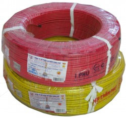 Tem nhãn cũ của dây điện Trần Phú khó phân biệt hàng thật