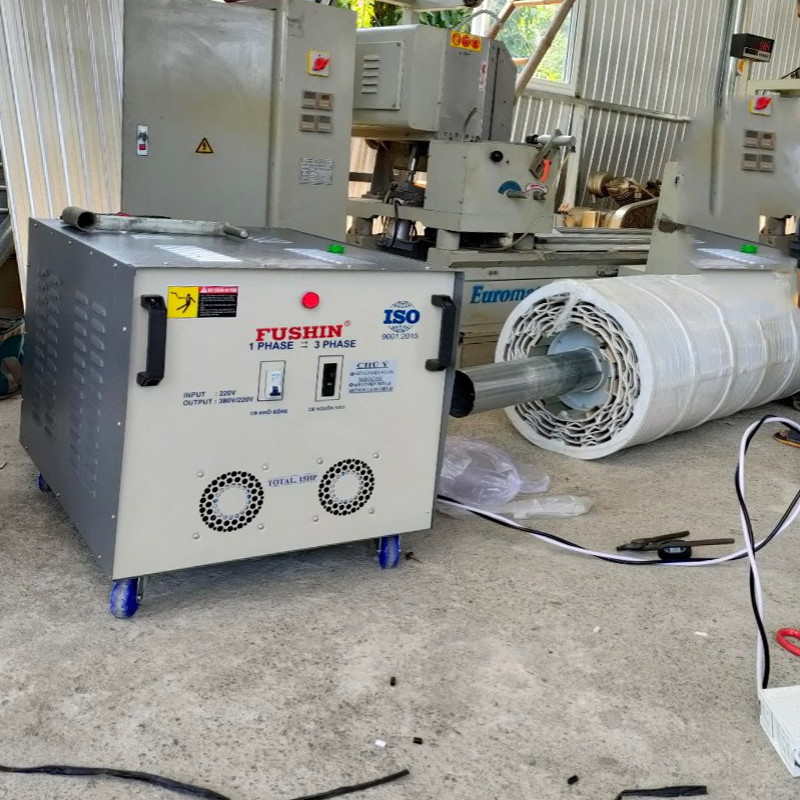 Biến áp 1 pha ra 3 pha Fushin hỗ trợ 2 nguồn 3 pha 220V và 380V
