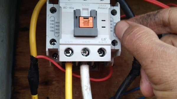 Cấu tạo công tắc tơ 1 pha chi tiết