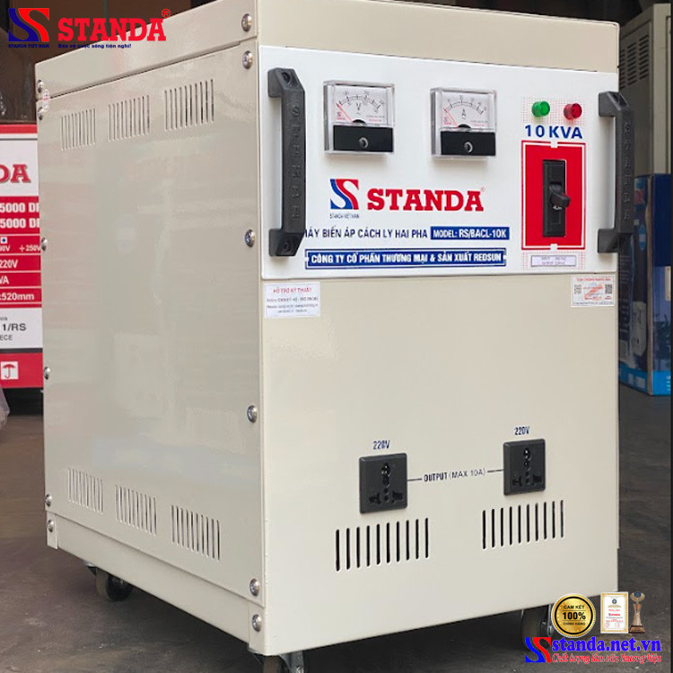 Biến áp cách ly 10KVA vào 380V ra 220V với thiết kế hiện đại, mặt nghiêng