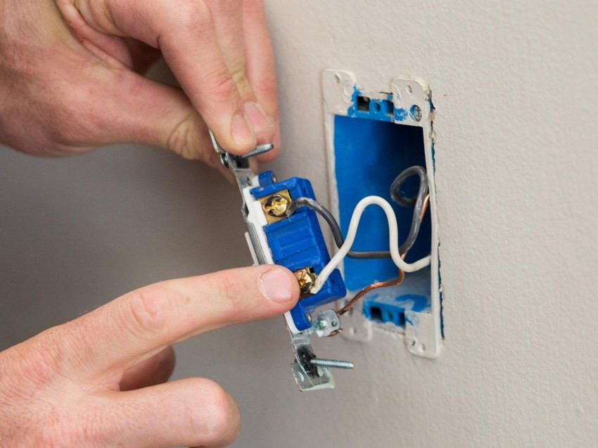 Cách đấu công tắc điện âm tường