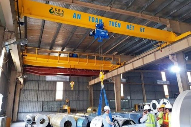 Công tắc hành trình trong hệ thống cầu trục công nghiệp