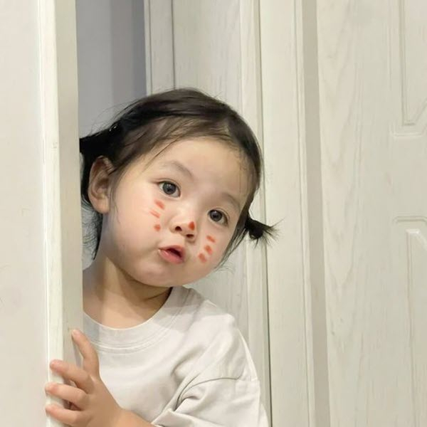 Hinh-anh-em-be-hai-huoc-1