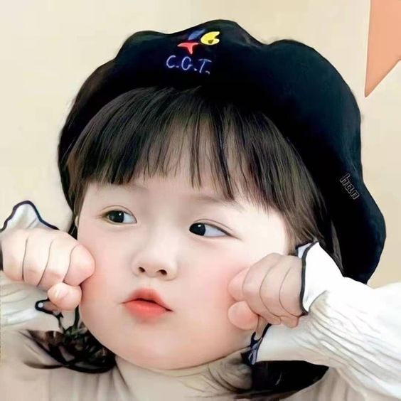 Hinh-dai-dien-em-be-mum-mim-dang-yeu-4