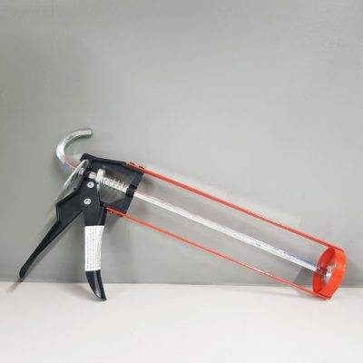 Súng bắn keo silicon bằng tay chất liệu kim loại bền bỉ