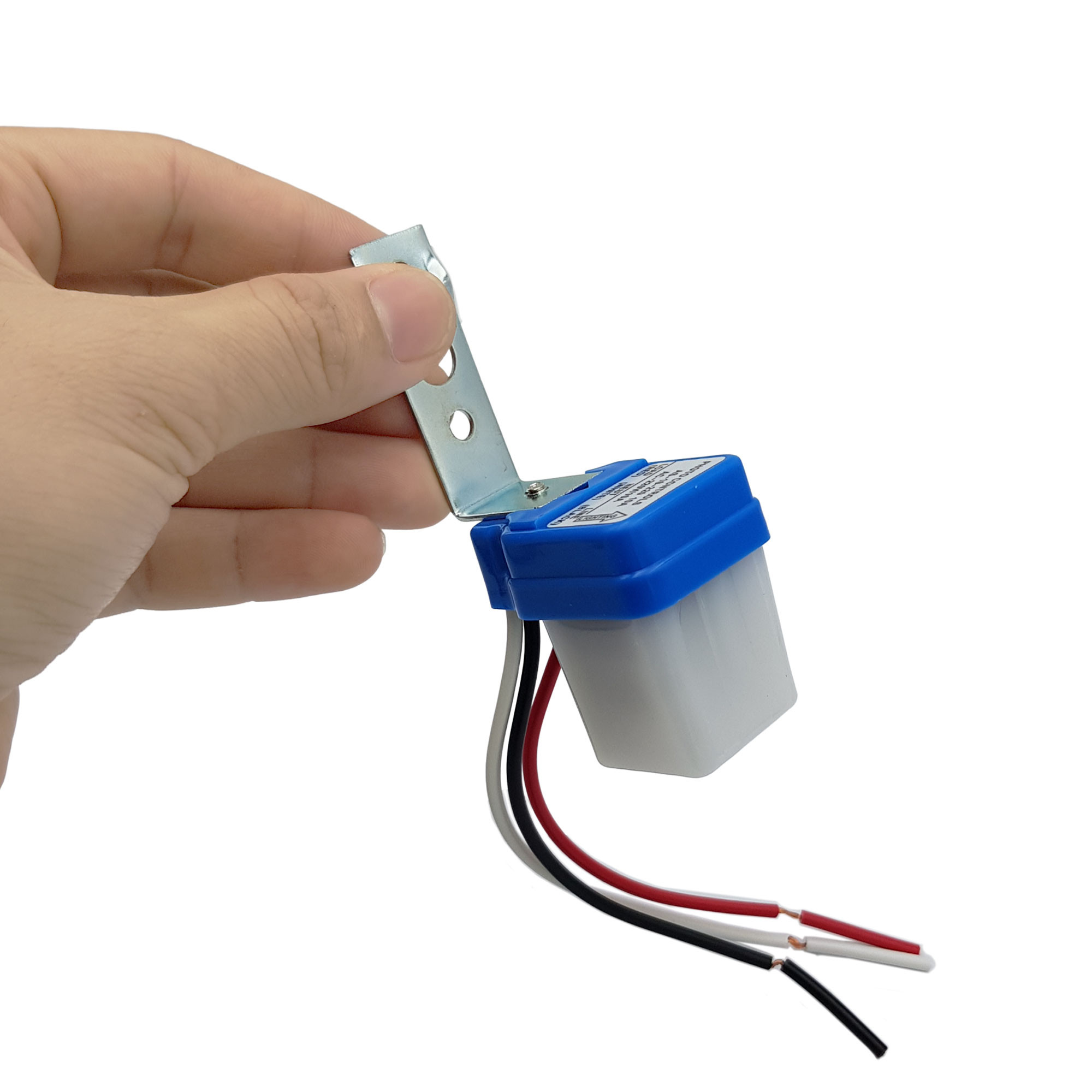 Hình ảnh thực tế công tắc cảm biến ánh sáng AS-10 nhỏ gọn