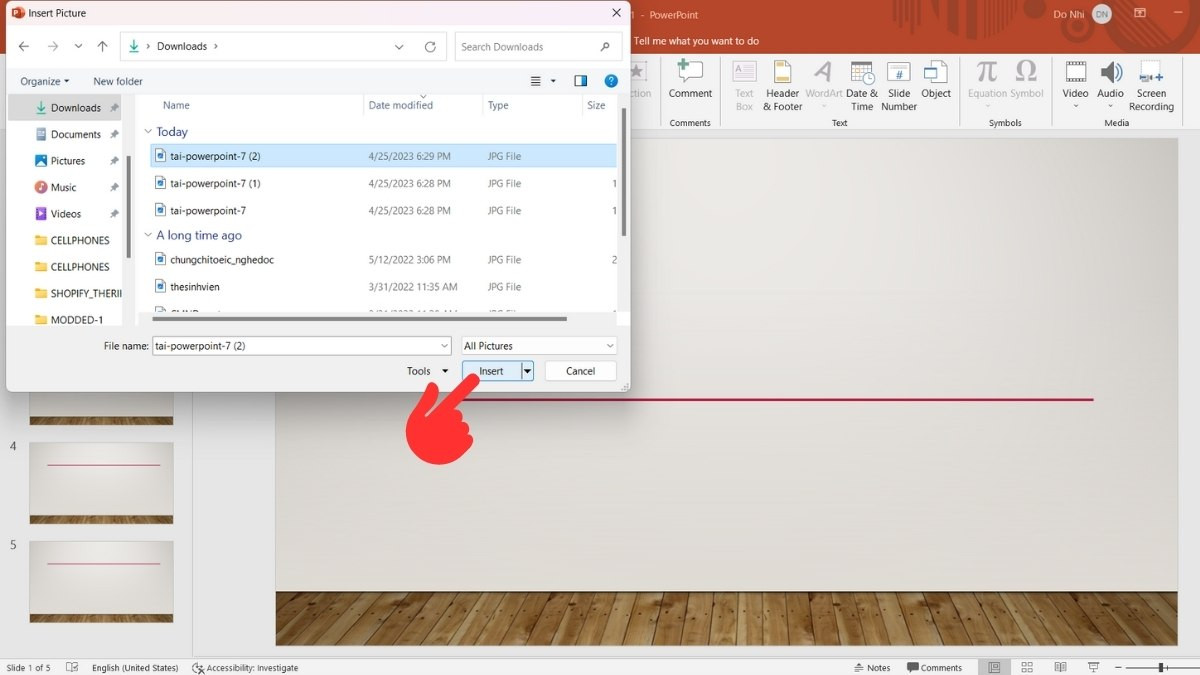 Bước 2: Cách chèn ảnh vào Powerpoint với ảnh có sẵn trên máy với vị trí bất kỳ