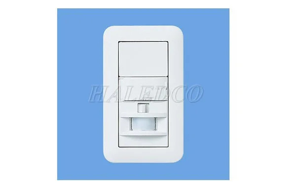 Công tắc cảm biến đèn cầu thang Panasonic