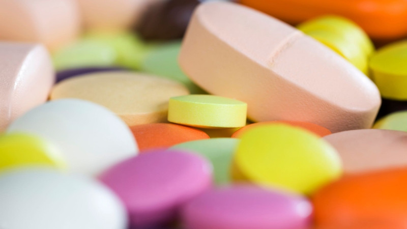 Một số loại thuốc ức chế men sao chép ngược hoặc thuốc dự phòng phơi nhiễm HIV có thể gây phản ứng quá mẫn ở da