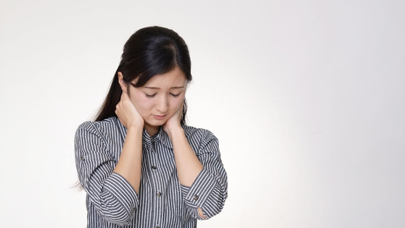 Hình ảnh da xanh xao, nhợt nhạt do thiếu máu, một biểu hiện của sán chó