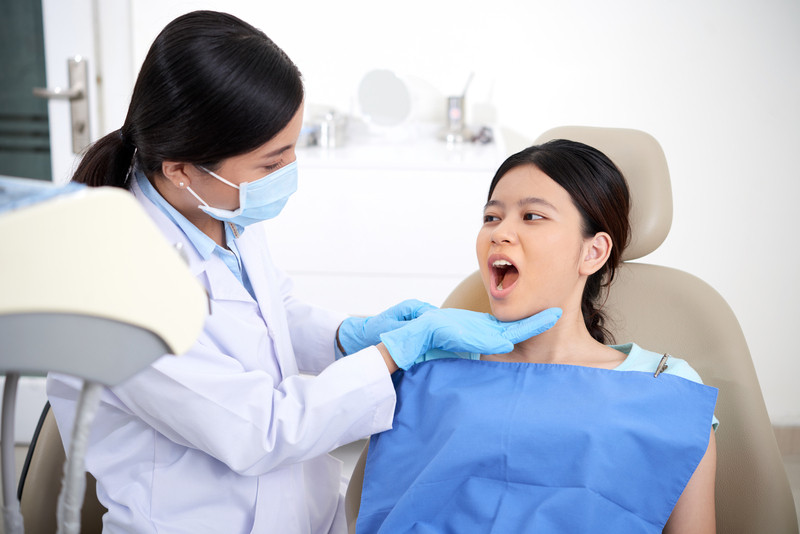Bạn nên đến thăm khám bác sĩ nếu u nhú kéo dài 2 - 3 tuần không tự biến mất