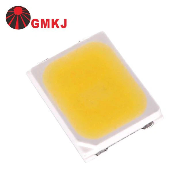 Đèn LED SMD hình vuông 5050 với một góc khuyết nhỏ