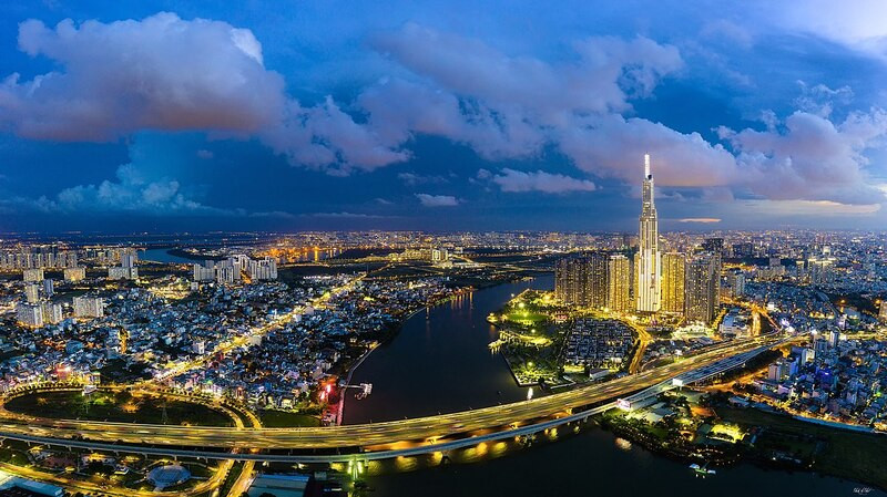 Sài Gòn hoa lệ với nét đẹp kết hợp giữa cổ kính và hiện đại