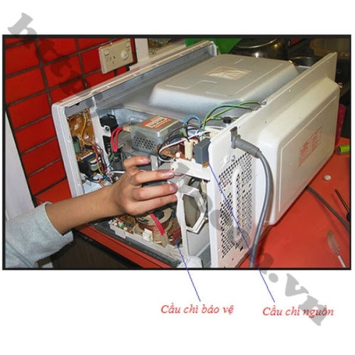 Ứng Dụng Hộp Cầu Chì Cao Áp Lò Vi Sóng 5KV 0.8A Kèm Cầu Chì Bên Trong