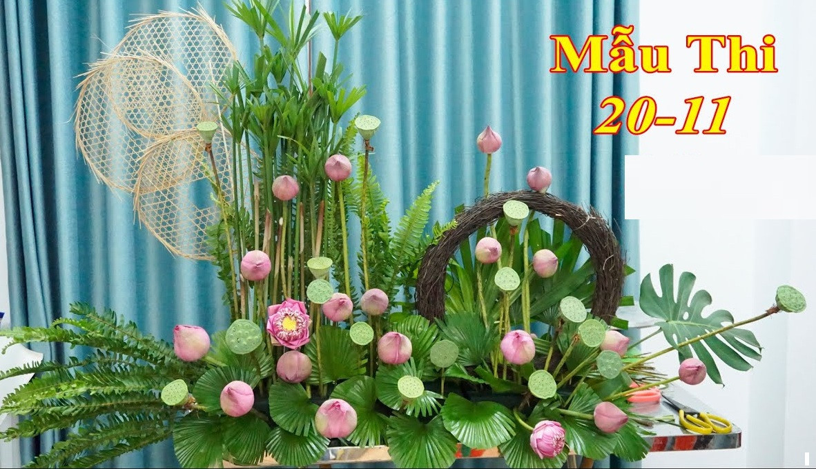Mẫu hoa 20/11