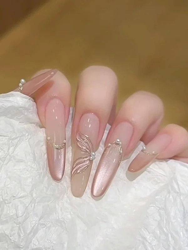 Mẫu nail mắt mèo hồng số 23 tạo điểm nhấn sang trọng
