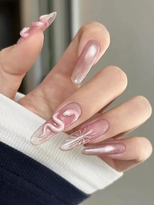 Mẫu nail mắt mèo hồng số 30 với ánh phản quang mê hoặc