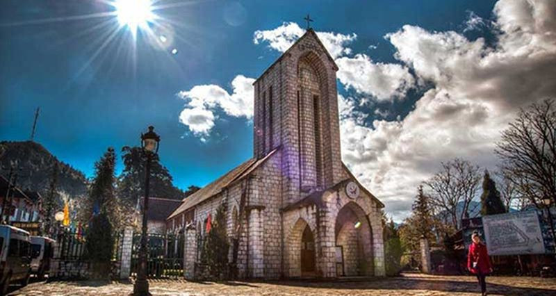 Nhà thờ Đá Sapa với kiến trúc Gothic cổ kính