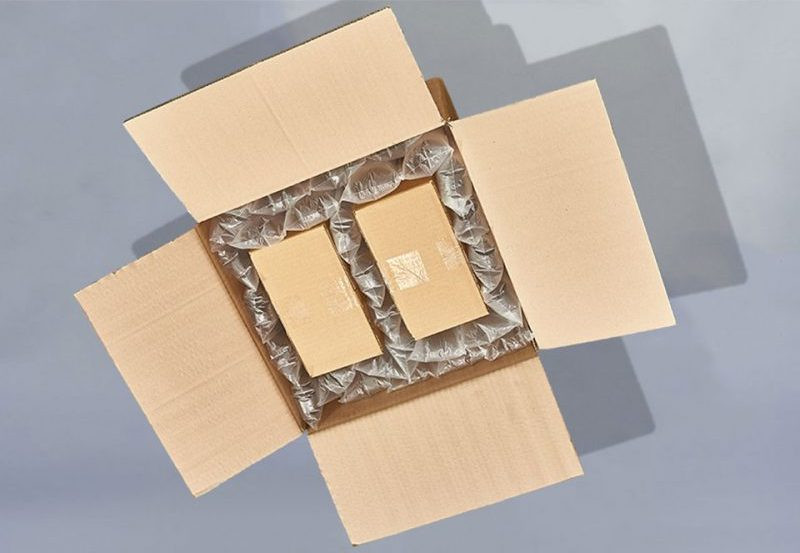 Linh kiện điện tử được đóng gói riêng lẻ trong túi chống tĩnh điện